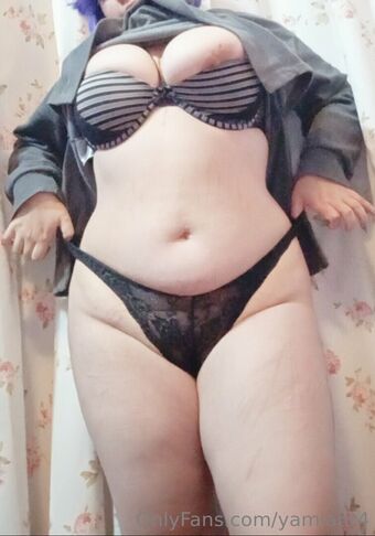 yamiahr4 Nude Leaks OnlyFans Photo 17