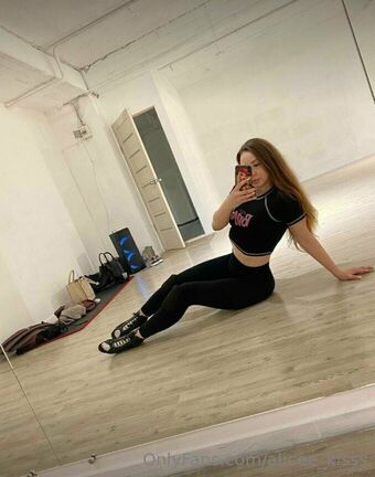 alicee_kisss / alise_kisss Nude Leaks OnlyFans – Leaked Models