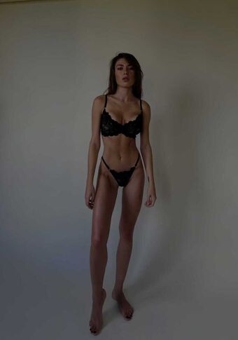 Anna Dubowick Nude Leaks OnlyFans Photo 2