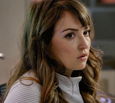AT&T Girl / Milana Vayntrub / https: / mintmilana Nude Leaks OnlyFans  – Leaked Models