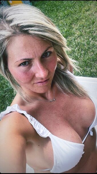 Betty Sokate Nude Leaks OnlyFans Photo 3