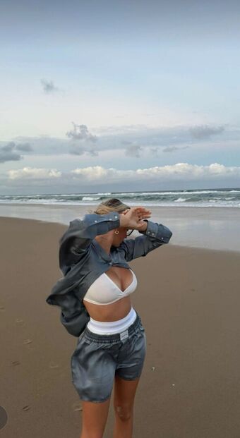 Corinna Kopf Nude Leaks OnlyFans Photo 253