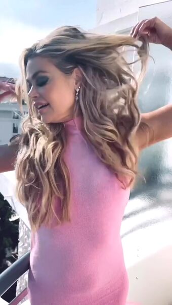 Denise Richards Nude Leaks OnlyFans Photo 11