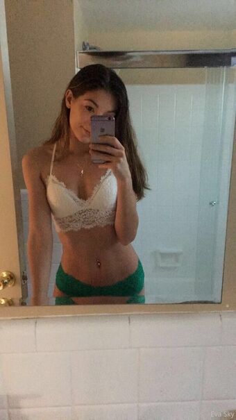 freshmanevasky Nude Leaks OnlyFans Photo 79