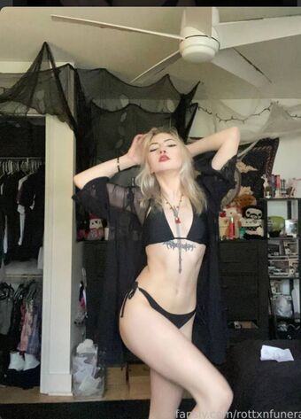 itsdestiel Nude Leaks OnlyFans Photo 1