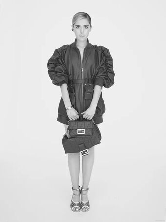 Kiernan-shipka Nude Leaks OnlyFans Photo 241