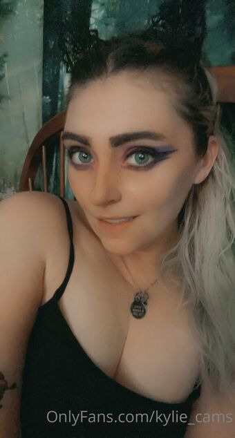 kylie_cams Nude Leaks OnlyFans Photo 1