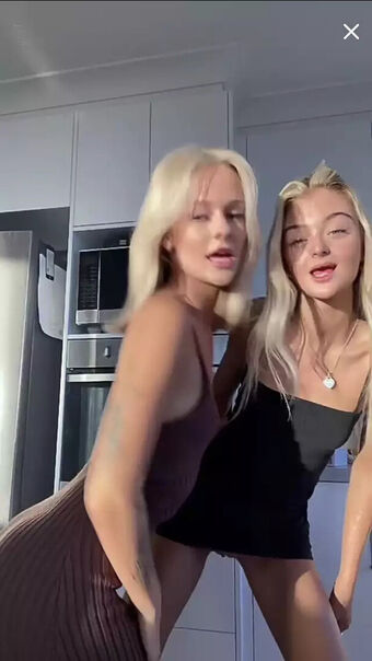 Lily Broustail / lilbrous14 / lilybroustaill Nude Leaks OnlyFans  – Leaked Models