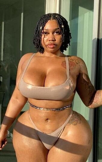 Mya Curvz Nude Leaks OnlyFans Photo 5