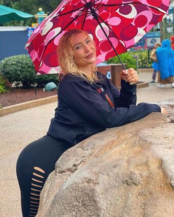 Nikkita Lyons Nude Leaks OnlyFans Photo 23