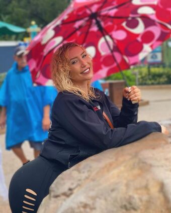 Nikkita Lyons Nude Leaks OnlyFans Photo 22