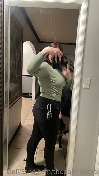 thegabriellexx Nude Leaks OnlyFans Photo 9