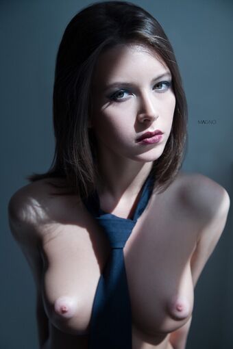 Viki Virgo Nude Leaks OnlyFans Photo 34