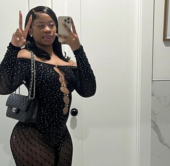 Yazmynswrld Nude Leaks OnlyFans  – Leaked Models