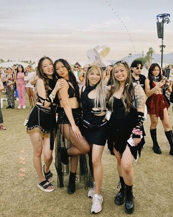 Yvonnie Nude Leaks OnlyFans Photo 292