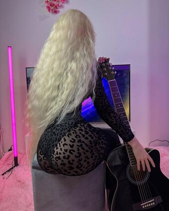 Anastasia Shchelokova / miss_a_n_a_s_t_a_s_i_a / nastalive001177 Nude Leaks OnlyFans  – Leaked Models