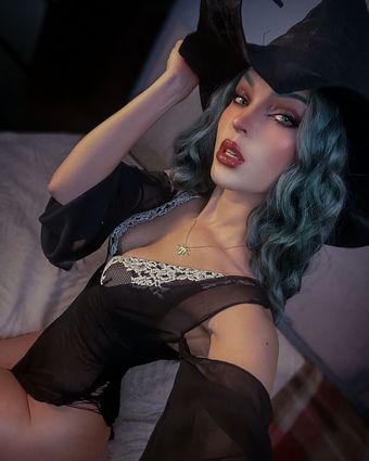 Andrasta Nude Leaks OnlyFans Photo 2