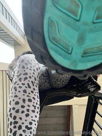 Deargoddesssara / heydearsara Nude Leaks OnlyFans  – Leaked Models