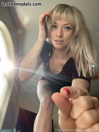 Deargoddesssara Nude Leaks OnlyFans Photo 5