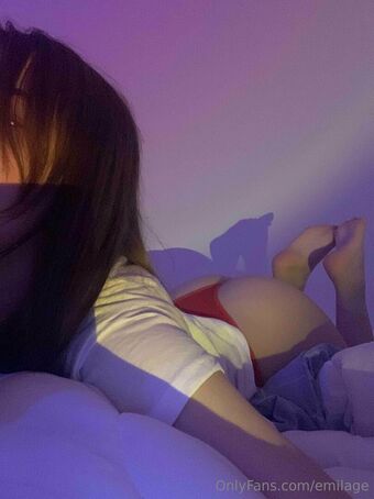 emilage Nude Leaks OnlyFans Photo 72