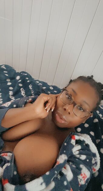 freebigtits6999 Nude Leaks OnlyFans Photo 17