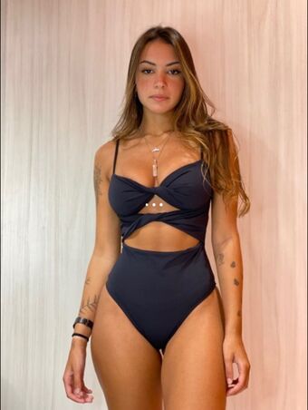 Gabriela Moura Nude Leaks OnlyFans Photo 93