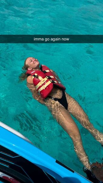 Katie Sigmond Nude Leaks OnlyFans Photo 122