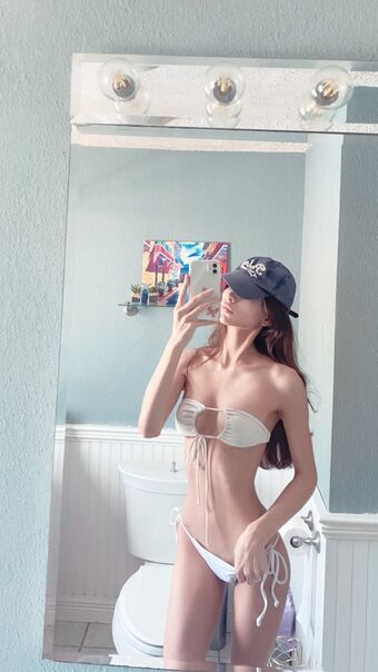 Kyla Ice Nude Leaks OnlyFans Photo 15