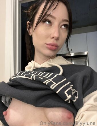 LillyyLuna / anyuser / yourlilyluna Nude Leaks OnlyFans  – Leaked Models