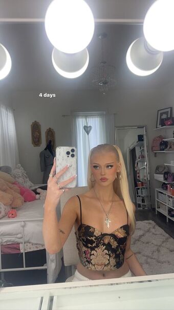 Loren-gray Nude Leaks OnlyFans Photo 110