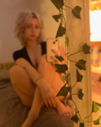 m.ae.3 Nude Leaks OnlyFans Photo 32