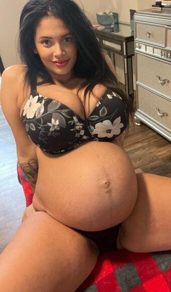 MaxxMarie Nude Leaks OnlyFans Photo 2