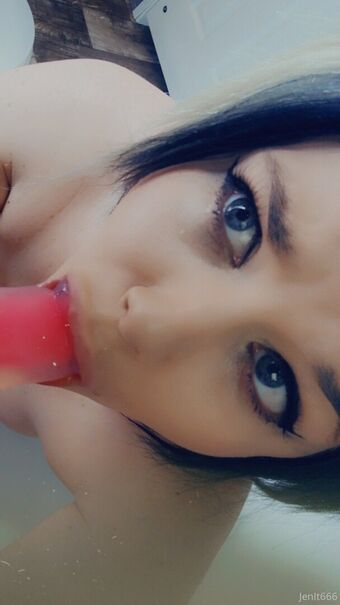 moonmomma369 Nude Leaks OnlyFans Photo 9