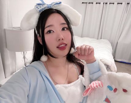 Ploo Nude Leaks OnlyFans Photo 5