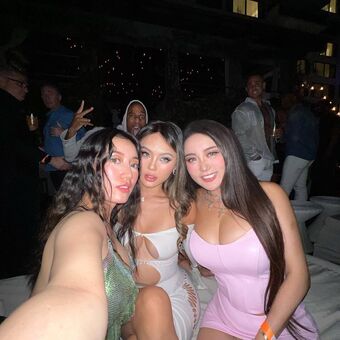 Rebecca Liu Nude Leaks OnlyFans Photo 2