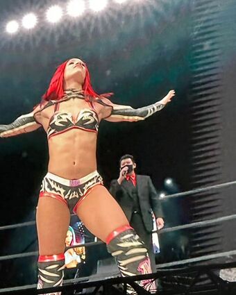 Sasha Banks Nude Leaks OnlyFans Photo 102