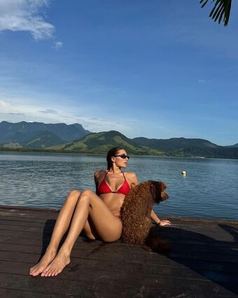 Sasha Meneghel Nude Leaks OnlyFans Photo 21