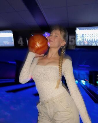 sophia.ilysm Nude Leaks OnlyFans Photo 60