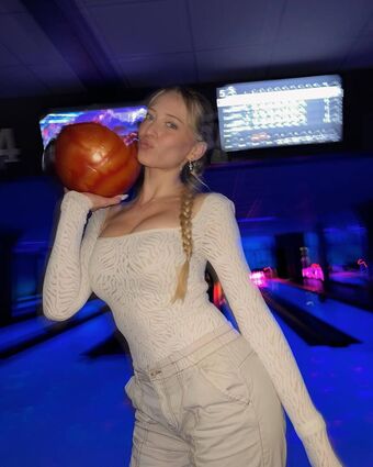 Sophia Diamond / sophia.ilysm Nude Leaks OnlyFans  – Leaked Models