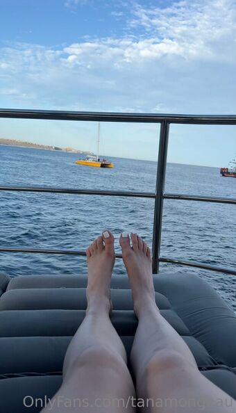 Tana Mongeau Nude Leaks OnlyFans Photo 8