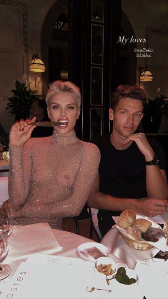 Wallis Day Nude Leaks OnlyFans Photo 47