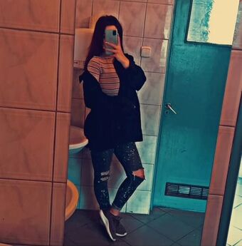 Wiktoria Bystron Nude Leaks OnlyFans Photo 22