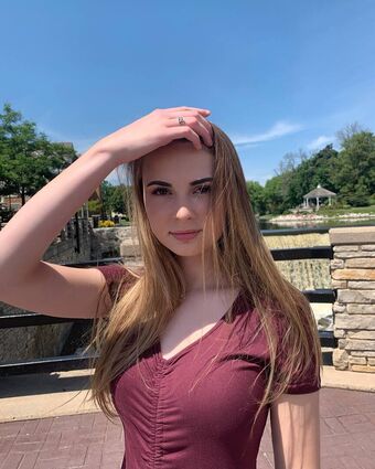 zaraczellmer Nude Leaks OnlyFans Photo 15