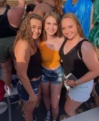 zaraczellmer Nude Leaks OnlyFans Photo 13