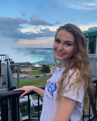 zaraczellmer Nude Leaks OnlyFans Photo 16