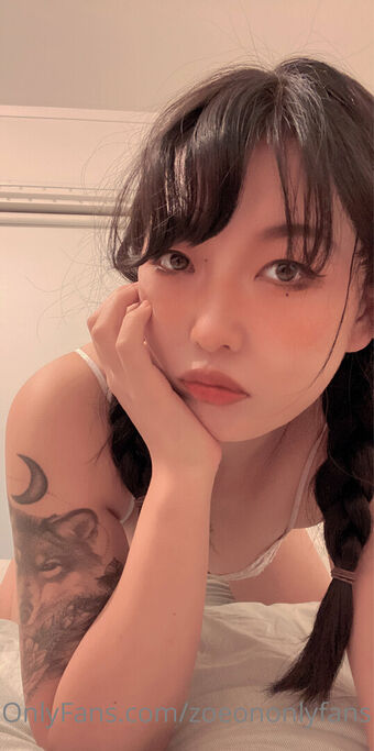 zoeononlyfans Nude Leaks OnlyFans Photo 18