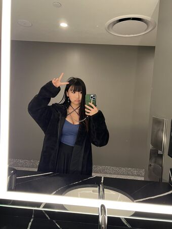 AriaSaki / simplyjustaria Nude Leaks OnlyFans – Leaked Models