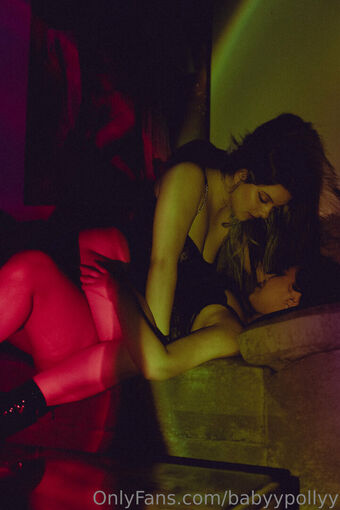 babyypollyy / therealbabyydolliee Nude Leaks OnlyFans  – Leaked Models