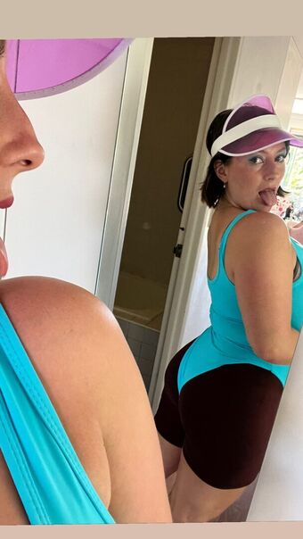 Bel Larcombe / Slice_of_salami_ / bel_larcombe_ Nude Leaks OnlyFans  – Leaked Models