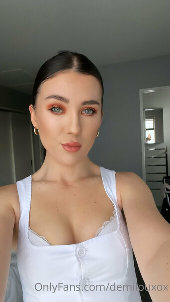 demilouxox Nude Leaks OnlyFans Photo 6